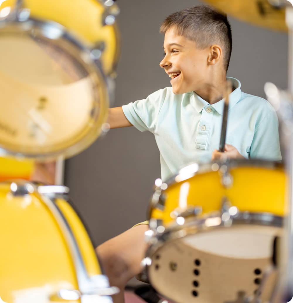 Bold-Music-Drum-Student_01